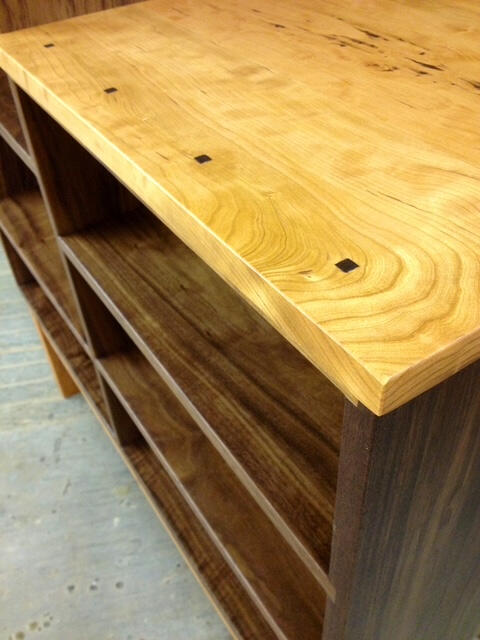 Audiophile Cabinet - Detail